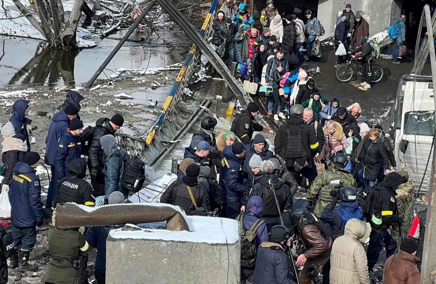 Civili evacuati da Irpin verso Kiev, 8 marzo 2022